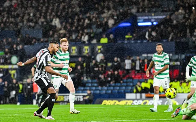 Jonah Ayunga stabs in St Mirren's third goal
