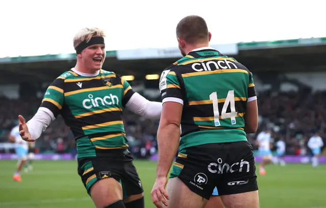 Henry Pollock congratulates Ollie Sleightholme