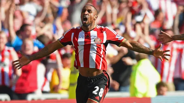 Jermaine Defoe celebrating a goal