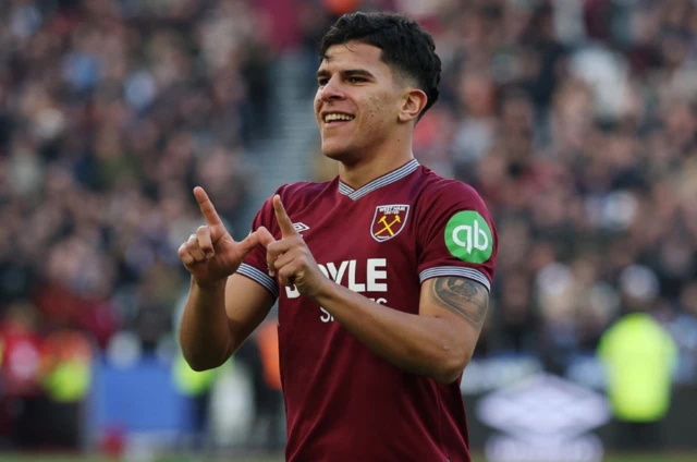 West Ham United's Mateus Fernandes celebrates