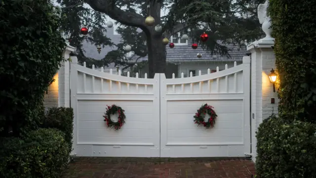 A view of an entrance of the Reiner household, after actor-director and political activist Rob Reiner and his wife were found dead, in Los Angeles, California, U.S. December 15, 2025.