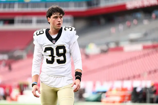 New Orleans Saints kicker Charlie Smyth