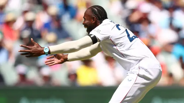 Jofra Archer appeals
