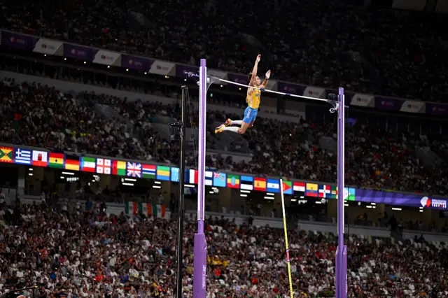 Armand Duplantis attempts a world record jump of 6.30m