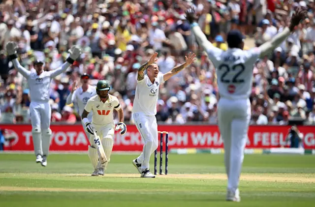 Brydon Carse successfully appeals for lbw against Jake Weatherald