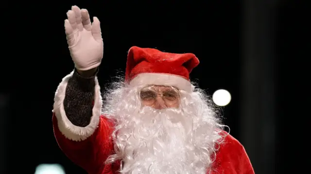 Northampton's Santa waving