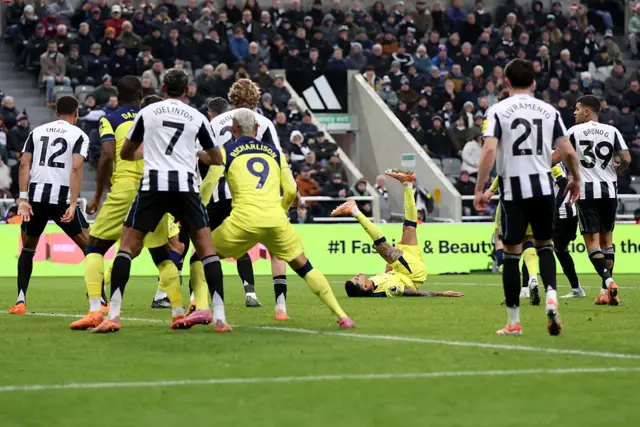 Cristian Romero of Tottenham Hotspur scores his team's second goal