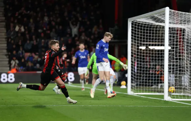 David Brooks of AFC Bournemouth celebrates scoring his sides first goal during the Premier League match between AFC Bournemouth and Everton FC at Vitality Stadium on January 04, 2025 in Bournemouth, England.
