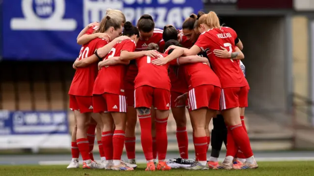 Wales team huddle