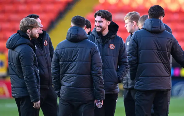 Dundee United players on the Tannadice pitch
