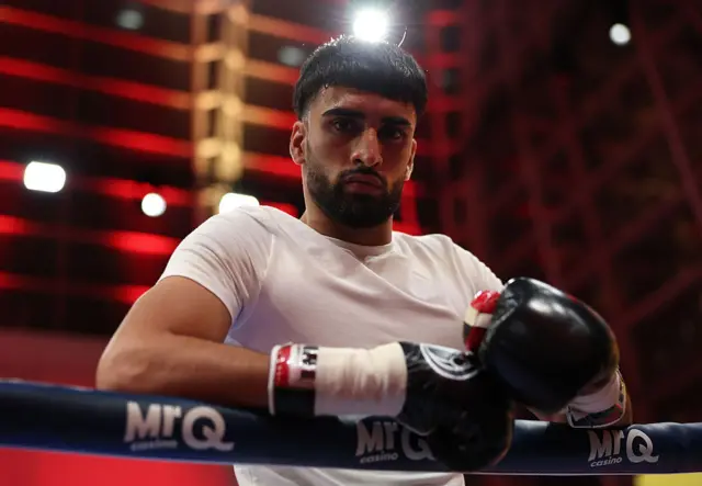 Adam Azim on the ropes