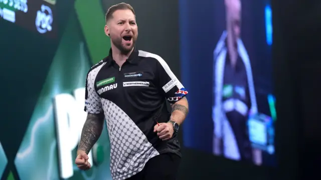 Danny Noppert celebrates