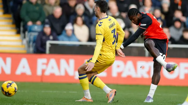 Gideon Kodua scores for Luton
