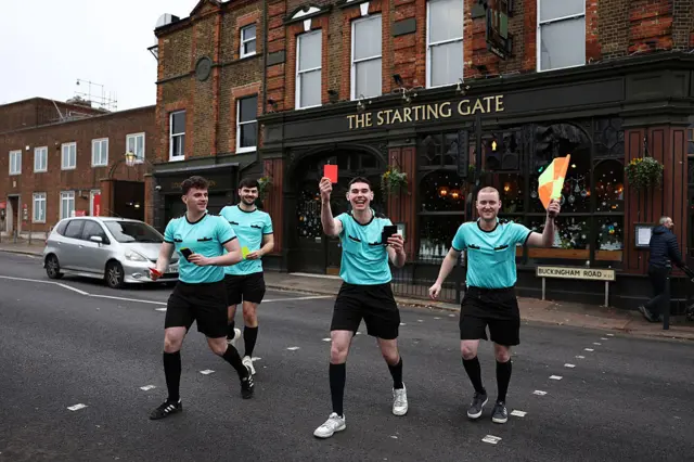 Fans arrive at Ally Pally in fancy dress