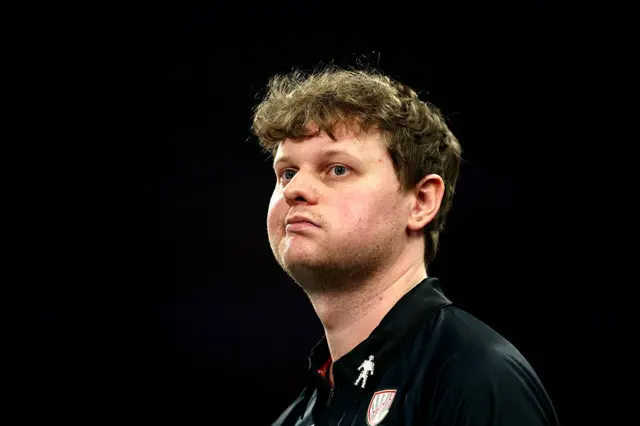 Kevin Doets looks dejected