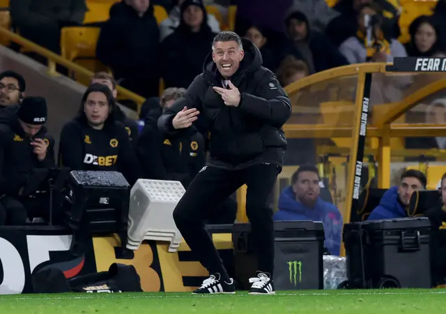 Rob Edwards reacts