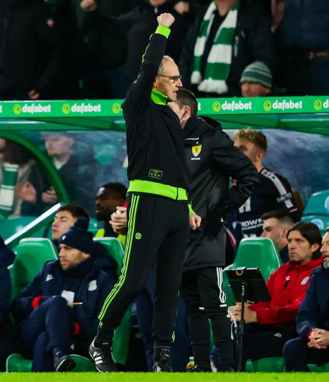 Martin O'Neill celebrates at full-time