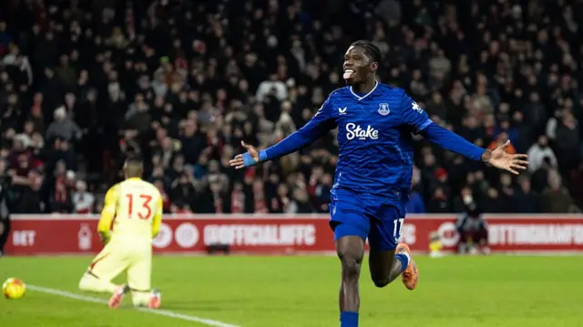 Everton's Thierno Barry celebrates