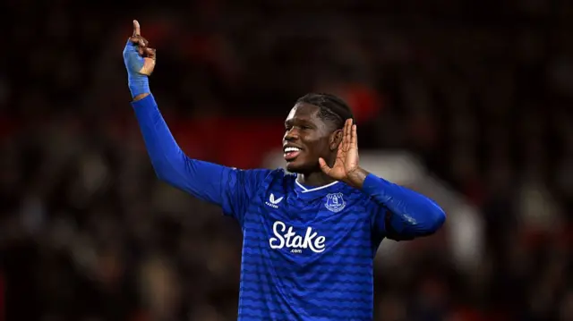Thierno Barry of Everton celebrates