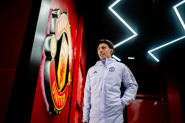 Lisandro Martinez arrives at Old Trafford
