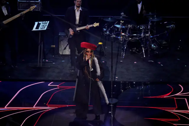Lauryn Hill performs during the 2026 FIFA World Cup draw at the John F. Kennedy Center for the Performing Arts, Washington, United States.