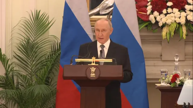 Putin addresses the media