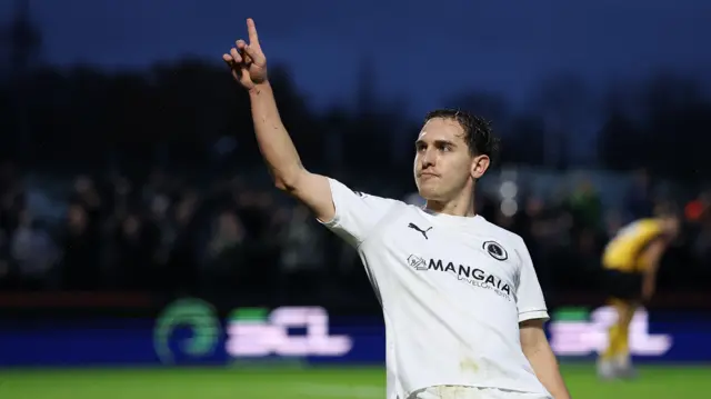 Matt Rush celebrates for Boreham Wood