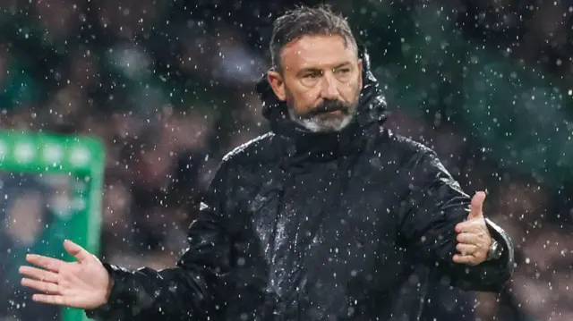 Hearts manager Derek McInnes