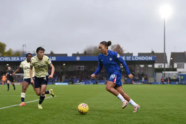 Lauren James of Chelsea in action during the Barclays Women's Super League match between Chelsea FC and Everton at Kingsmeadow on December 07, 2025 in Kingston upon Thames, England.