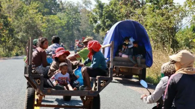 Large crowds of Cambodians evacuated from the border provinces on Monday morning