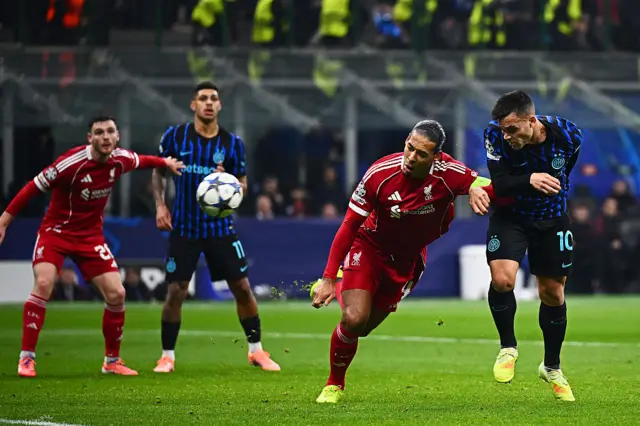 Lautaro Martinez heads the ball