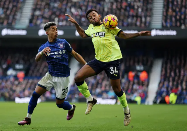 Hutchinson chases down the ball