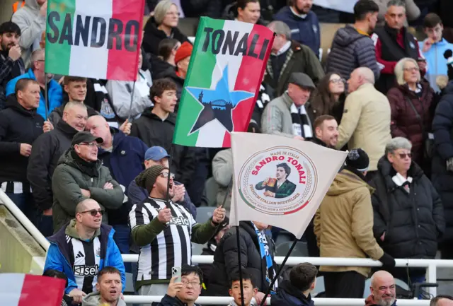 NCL fans show support for Tonali with Italy themed banners