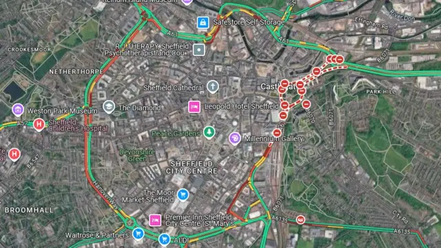 Google Maps traffic view showing gridlock around the city centre