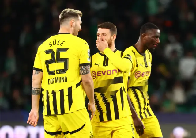 Dortmund players celebrate