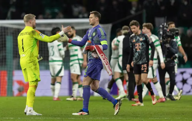 Goalkeepers Manuel Neuer (right) and Kasper Schmeichel at full-time