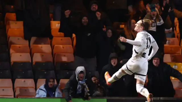 Ronan Curtis celebrates