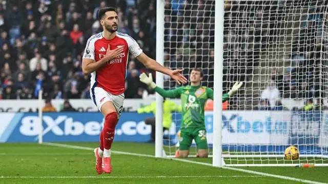 Mikel Merino of Arsenal celebrates