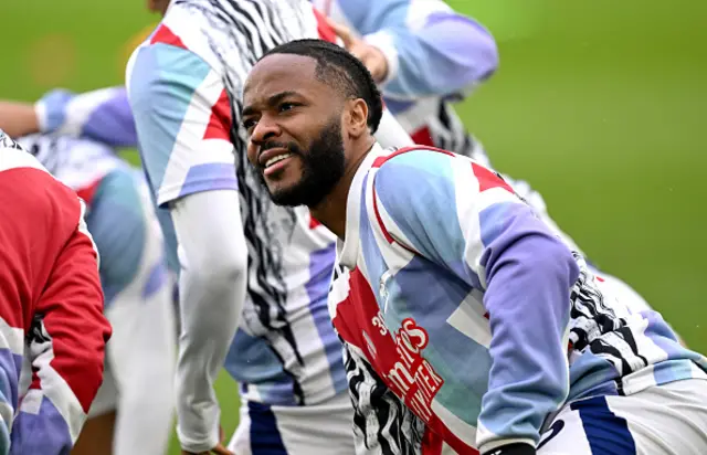 Raheem Sterling of Arsenal warms up