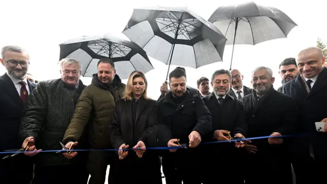 Zelensky cutting ribbon to open new service building at the Ukrainian embassy in Ankara