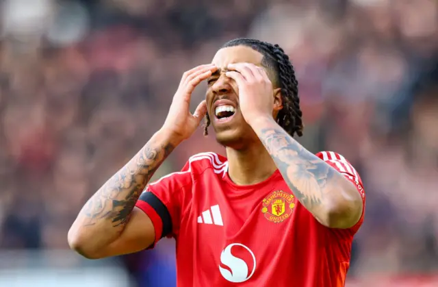 Manchester United's Leny Yoro reacts