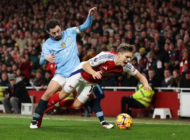 Arsenal's Leandro Trossard in action