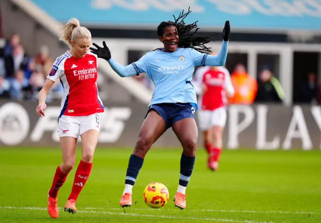 Leah Williamson and Khadija Shaw