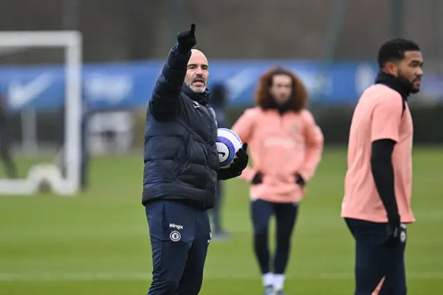 Head Coach Enzo Maresca of Chelsea during a training session