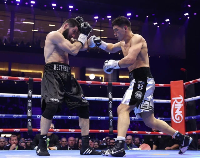 Beterbiev v Bivol 2