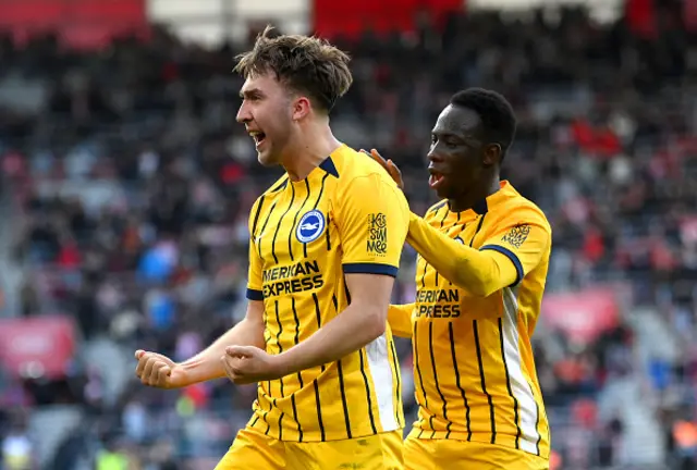 Jack Hinshelwood of Brighton & Hove Albion celebrates