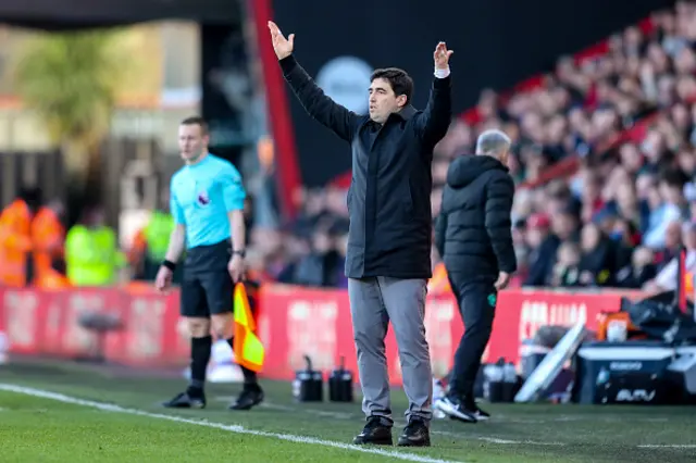 Head Coach Andoni Iraola of Bournemouth