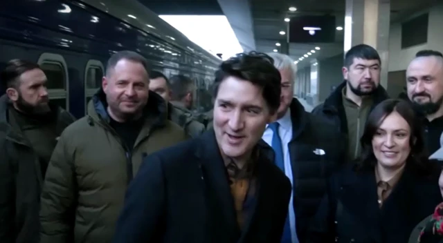 Justin Trudeau speaks to assembled diplomats at Kyiv train station