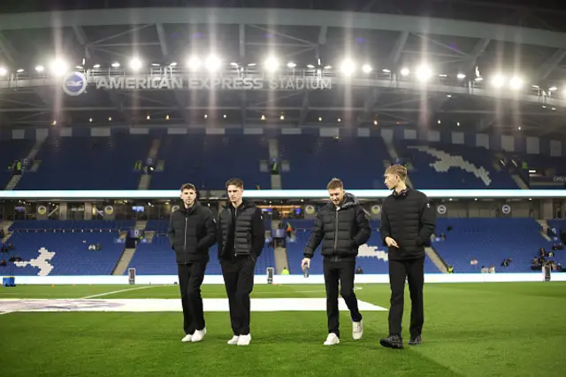 Ryan Christie, Alex Scott, David Brooks and Dean Huijsen of AFC Bournemouth inspect the pitch