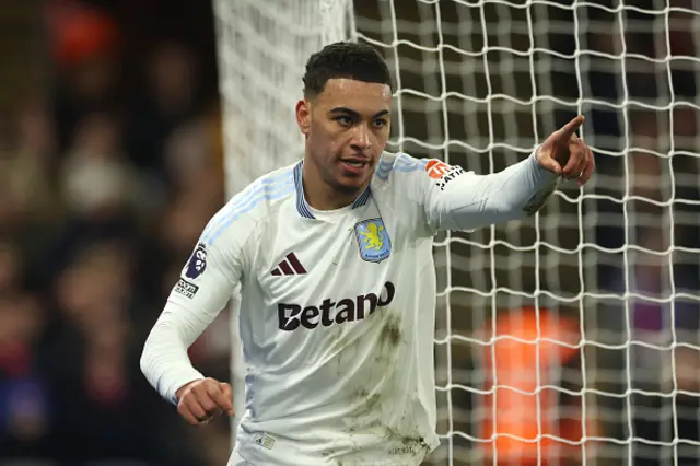 Morgan Rogers of Aston Villa celebrates